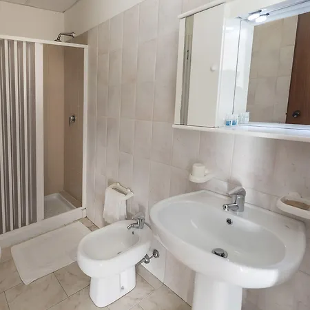 Otel Darsena Passignano sul Trasimeno