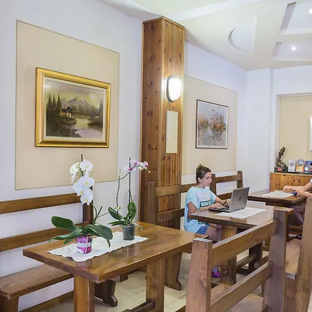 Hotel Darsena 3*